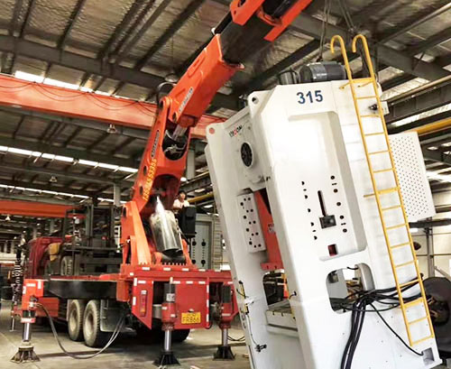 崇仁县提升工作效率，选择优质折臂吊租赁服务