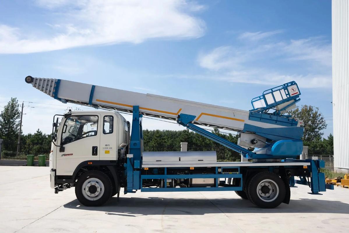 崇仁县云梯上料车租赁费用