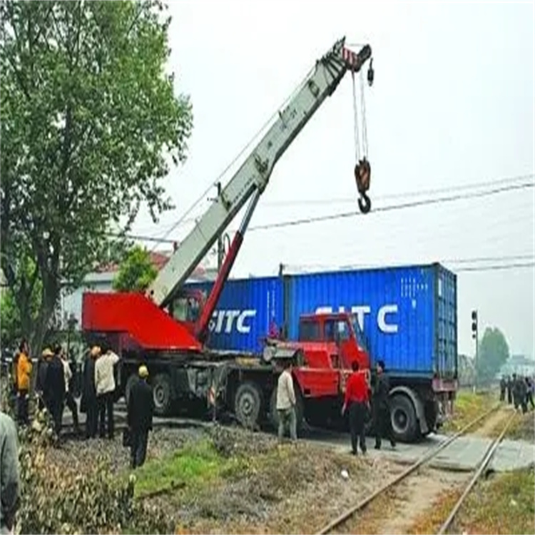 崇仁县如何快速找到附近的吊车救援公司