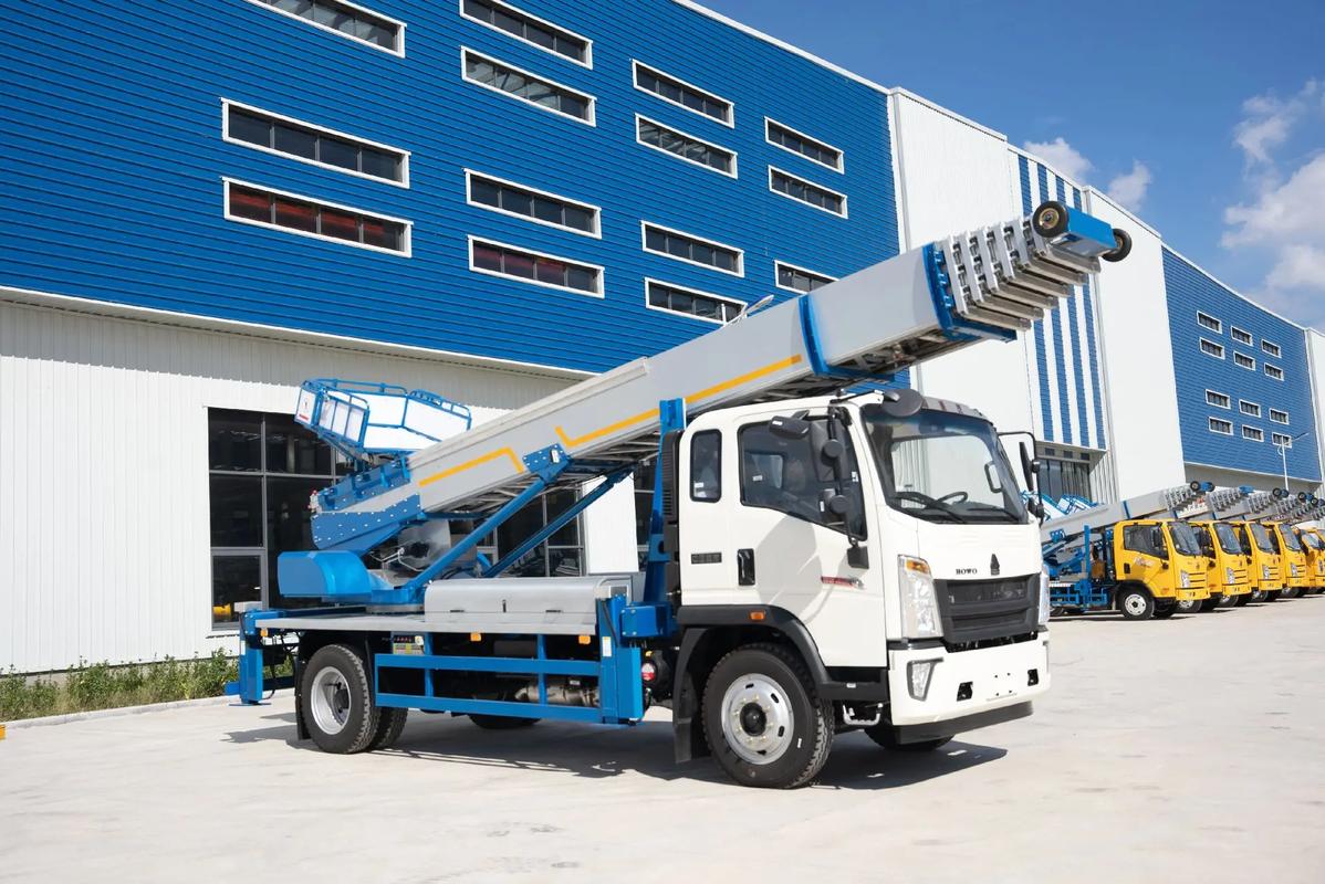 崇仁县出租云梯车高空作业车 建筑垃圾搬运